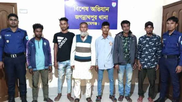 জগন্নাথপুরে বিশেষ অভিযানে নারীসহ ৭ আসামি গ্রেপ্তার