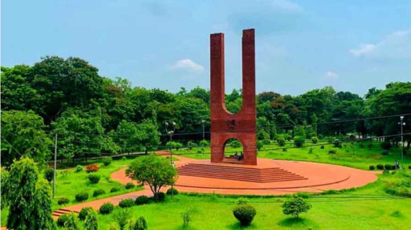 জাহাঙ্গীরনগর বিশ্ববিদ্যালয়ে শিয়ালের কামড়ে তিনজন আহত