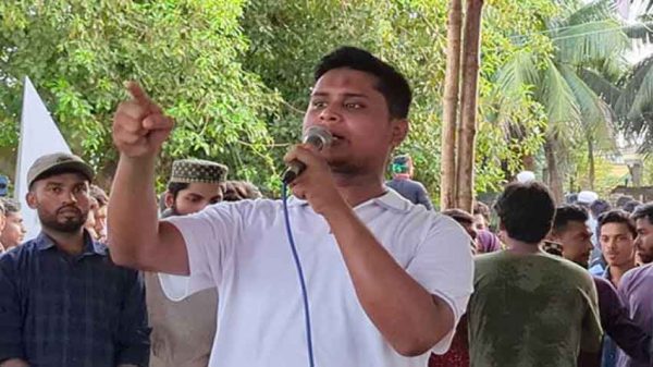 চট্টগ্রামে হাসনাত আবদুল্লাহ