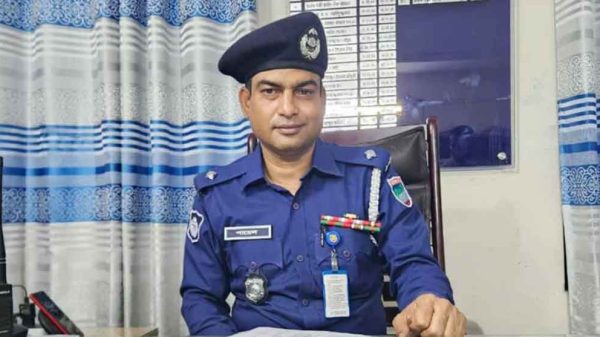 ওসি পায়েল হোসেন