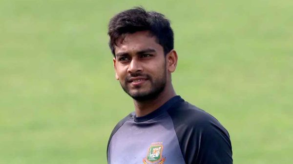 মিরাজের স্পিরিট অব ক্রিকেটের দৃষ্টান্ত