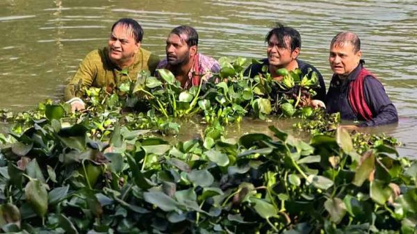 শীতে পানিতে নেমে শুটিং করতে হয়েছে এজাজুল ইসলাম, মীর সাব্বির, আরফান আহমেদ ও আলমগীর