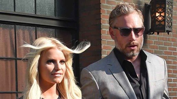 জেসিকা সিম্পসন ও এরিক জনসনের বিচ্ছেদ