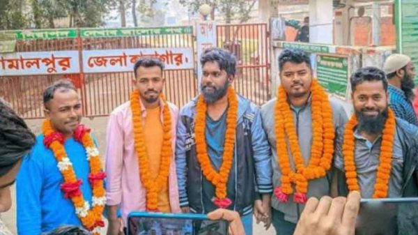 মুক্তি পেলেন শুভ পাঠান ও হৃদয়সহ অনেকেই