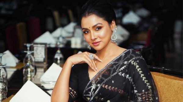 রুনা খান