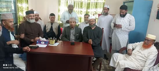 শহীদ আল্লামা দেলাওয়ার হোসাইন সাঈদীর কবর জিয়ারত ও সাঈদী ফাউন্ডেশন পরিদর্শনে কেন্দ্রীয় নেতৃবৃন্দের সন্তানগণ