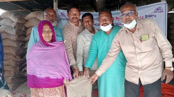 কাহারোলে পবিত্র ঈদুল ফিতর-২০২৫ উপলক্ষে ভিজিএফ চাল বিতরণ