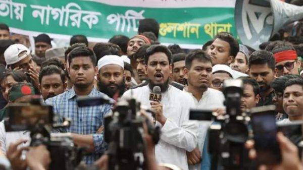 জাতীয় নাগরিক পার্টির (এনসিপি) সদস্যসচিব আখতার হোসেন