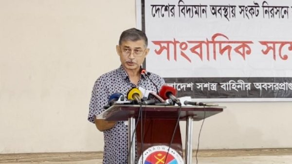 সাবেক সেনাপ্রধান জেনারেল ইকবাল করিম ভুঁইয়া