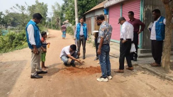 টাঙ্গাইলে সড়ক উন্নয়ন প্রকল্পে দুর্নীতির অভিযোগ, দুদকের মামলা