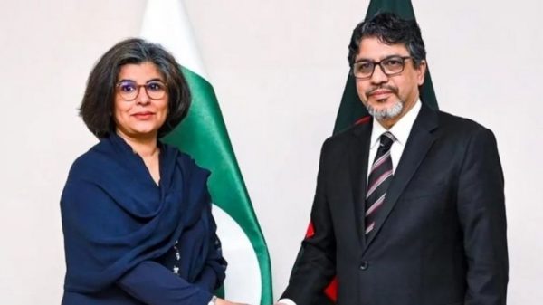 ১৫ বছর পর বাংলাদেশ-পাকিস্তান পররাষ্ট্র সচিব পর্যায়ে বৈঠক