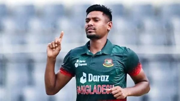 অভিজ্ঞ পেসার মোস্তাফিজুর রহমান