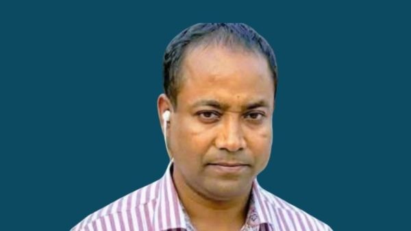 রূপগঞ্জে পূর্ব বিরোধের জেরে একাত্তর টিভির সাংবাদিক রিয়াজ হোসেনের ওপর নৃশংস হামলা