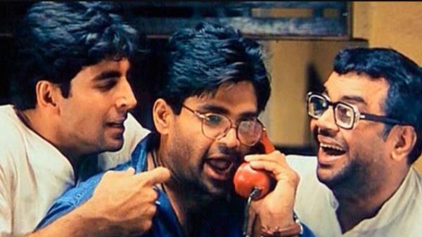 ‘হেরা ফেরি ৩’ সিনেমা থেকে সরে দাঁড়ালেন পরেশ রাওয়াল। মতবিরোধের কারণে ফ্র্যাঞ্চাইজিতে আর থাকছেন না ‘বাবুভাইয়া’। অনিশ্চিত ছবির ভবিষ্যৎ।