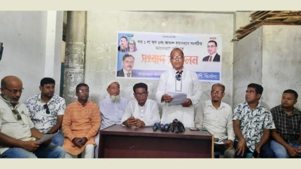 কালীগঞ্জে সহিংসতা নিয়ে বিএনপির সংবাদ সম্মেলন: প্রশাসন ও আওয়ামী লীগের বিরুদ্ধে অভিযোগ