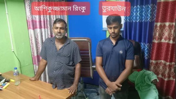 খুলনার দিঘলিয়ায় যৌথবাহিনীর অভিযানে ভুয়া দলিল ও পর্চা তৈরির চক্রের দুই সদস্য আটক