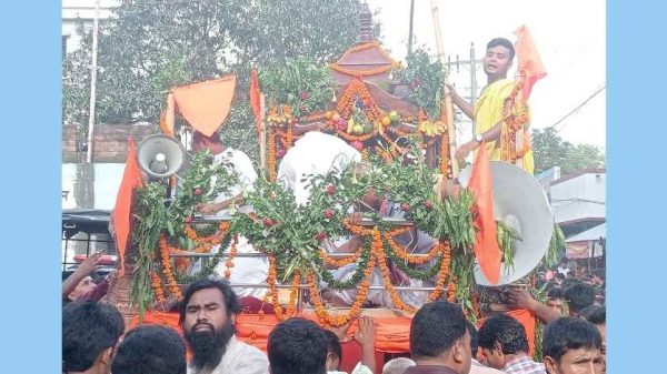 দিনাজপুরের কাহারোলে জগন্নাথ দেবের রথযাত্রা অনুষ্ঠিত