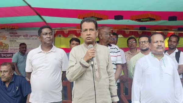 দিঘলিয়ায় বিএনপির ঈদ পুনর্মিলনীতে হেলাল: “নির্বাচনী সংস্কার ছাড়া সুষ্ঠু নির্বাচন সম্ভব নয়”