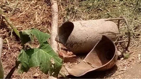 মানিকগঞ্জে গ্যাস সিলিন্ডার বিস্ফোরণে গৃহবধূ নিহত, স্বামী পঙ্গু হাসপাতালে