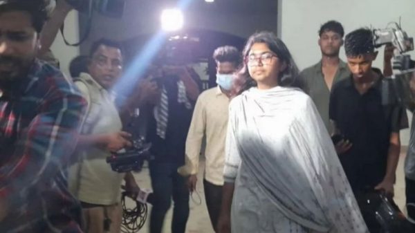 গোপালগঞ্জ থেকে খুলনায় পৌঁছেছেন এনসিপির কেন্দ্রীয় নেতারা, রাত ৯টায় সংবাদ সম্মেলন