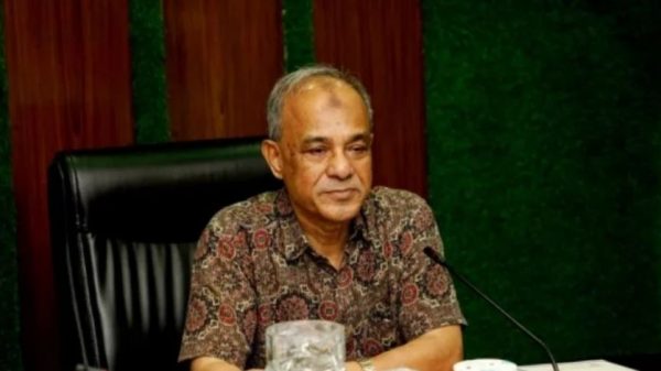 নভেম্বর পর্যন্ত সারের পর্যাপ্ত মজুত আছে: কৃষি উপদেষ্টা