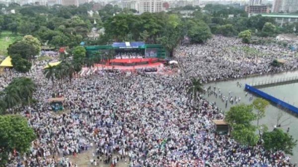 জাতীয় সমাবেশে লাখো সমর্থকের উপস্থিতিতে রাজনৈতিক শক্তি প্রদর্শন জামায়াতের