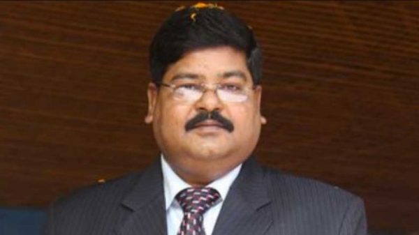 ঢাকা-১৬ আসনের সাবেক এমপি ইলিয়াস মোল্লার বিরুদ্ধে ৩৭ কোটি টাকা আত্মসাতের মামলা