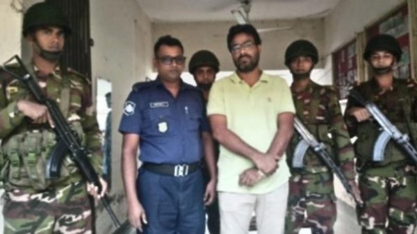 পিরোজপুরে যুবদলের সাবেক আহ্বায়ক মারুফ পোদ্দার চাঁদাবাজি মামলায় গ্রেফতার