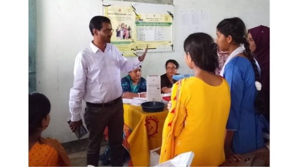 পিরোজপুর জেলায় ৩ লাখ ২৯ হাজার শিশুকে টাইফয়েড প্রতিরোধক টিকা দেওয়ার কার্যক্রম চলছে। স্বাস্থ্য বিভাগ জানিয়েছে, এই টিকাদান কর্মসূচি সফলভাবে সম্পন্নের লক্ষ্যে সকলের সহযোগিতা কামনা করা হয়েছে।