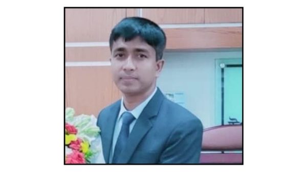 খুলনার দিঘলিয়ায় নবাগত ইউএনও মোঃ হারুন অর রশিদ দায়িত্ব গ্রহণ করেছেন। উন্নয়ন, জনসেবা ও স্বচ্ছ প্রশাসন গঠনে নতুন উদ্যমে কাজ করার প্রত্যয় ব্যক্ত করেছেন তিনি।