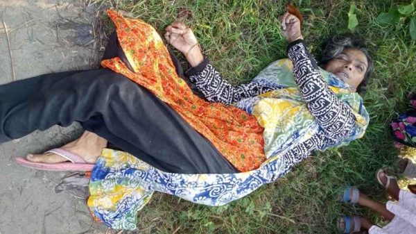 ঝিনাইদহের কালীগঞ্জে মাঠ থেকে অজ্ঞাত এক নারীর মরদেহ উদ্ধার করেছে পুলিশ। স্থানীয়দের খবরের ভিত্তিতে মরদেহ উদ্ধার করে ময়নাতদন্তের জন্য হাসপাতালে পাঠানো হয়েছে।