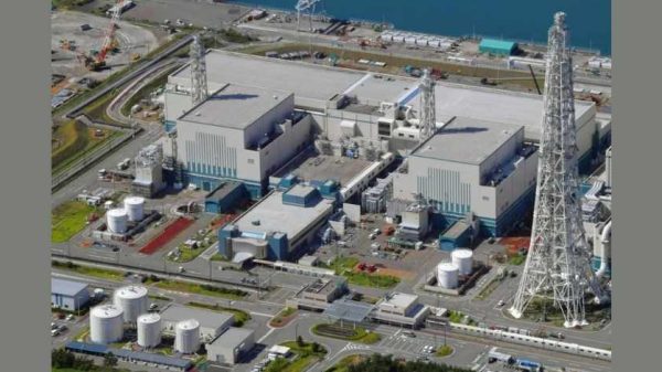 জাপান বিশ্বের বৃহত্তম পারমাণবিক বিদ্যুৎকেন্দ্র ‘কাশিওয়াজাকি-কারিওয়া’ পুনরায় চালু করার অনুমোদনের জন্য শিগগিরই সবুজ সংকেত দিচ্ছে। এটি দেশকে শক্তি নিরাপত্তা এবং কার্বন নিরপেক্ষতার পথে এগিয়ে নিয়ে যাবে।