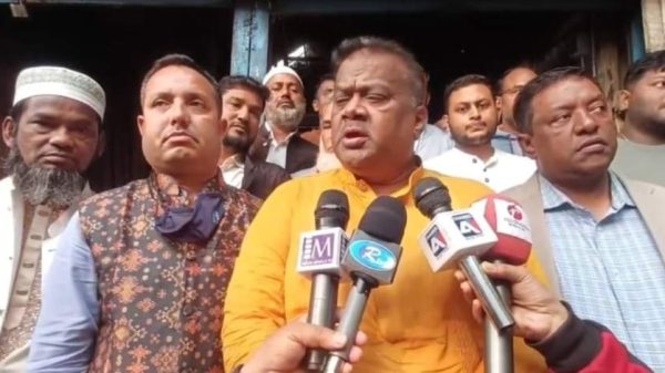 বিএনপির ভারপ্রাপ্ত চেয়ারম্যান তারেক রহমানের স্বদেশ প্রত্যাবর্তন উপলক্ষে ঢাকায় লাখ লাখ নেতাকর্মীর সমাগম হবে বলে জানিয়েছেন বিএনপির নেতা মীর সরফত আলী সপু।