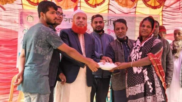 পিরোজপুর সদর উপজেলার দুর্গাপুরে পিকেএসএফ ও রিকের উদ্যোগে সমৃদ্ধি কর্মসূচির আওতায় দিনব্যাপী বার্ষিক ক্রীড়া ও সাংস্কৃতিক অনুষ্ঠান অনুষ্ঠিত হয়েছে।