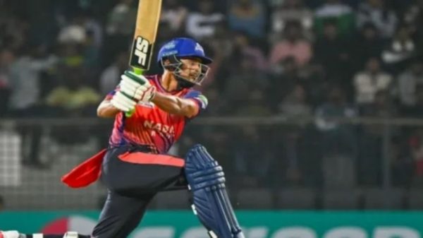 বাংলাদেশ প্রিমিয়ার লিগের দ্বাদশ আসরের উদ্বোধনী ম্যাচে শান্তর সেঞ্চুরি ও মুশফিকের ফিফটিতে সিলেট টাইটানসকে ৮ উইকেটে হারিয়েছে রাজশাহী ওয়ারিয়র্স।