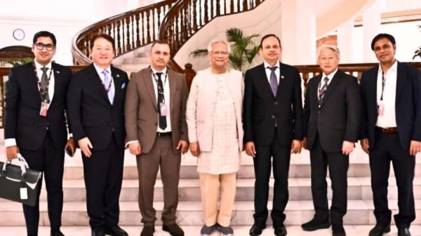 বাংলাদেশের ডিজিটাল নিরাপত্তা ও ভবিষ্যৎ তথ্য অবকাঠামো শক্তিশালী করতে প্রধান উপদেষ্টা অধ্যাপক মুহাম্মদ ইউনূসের সঙ্গে জাপানভিত্তিক সাইফার কোর লিমিটেডের উচ্চপর্যায়ের বৈঠক অনুষ্ঠিত হয়েছে।