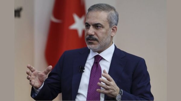 তুরস্কের পররাষ্ট্রমন্ত্রী হাকান ফিদান অভিযোগ করেছেন, ইসরায়েল ‘নিরাপত্তা’কে অজুহাত বানিয়ে ভূখণ্ড সম্প্রসারণ করছে। আন্তালিয়া ফোরামে তার বক্তব্যে নতুন বিতর্ক।