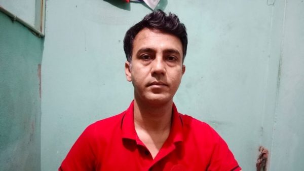 কালীগঞ্জে তেল পাম্পের বিশৃঙ্খলা কমাতে তরুণ উদ্যোক্তার তৈরি স্মার্ট অ্যাপ চালু। এতে বন্ধ হবে কৃত্রিম সংকট ও নিশ্চিত হবে স্বচ্ছ তেল বিতরণ।