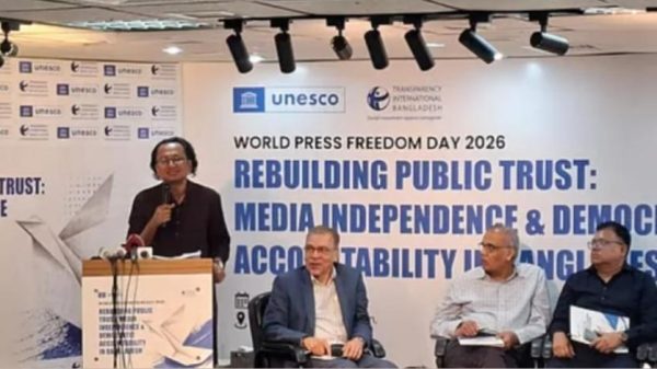 বিশ্ব মুক্ত গণমাধ্যম দিবসে বক্তব্য দিচ্ছেন তথ্য উপদেষ্টা জাহেদ উর রহমান